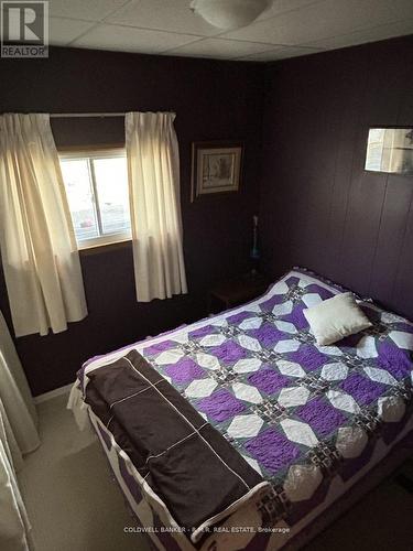 10 Driftwood Crescent, Kawartha Lakes, ON - Indoor Photo Showing Bedroom