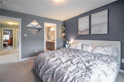 380 Lake Street|Unit #16, Grimsby, ON - Indoor Photo Showing Bedroom