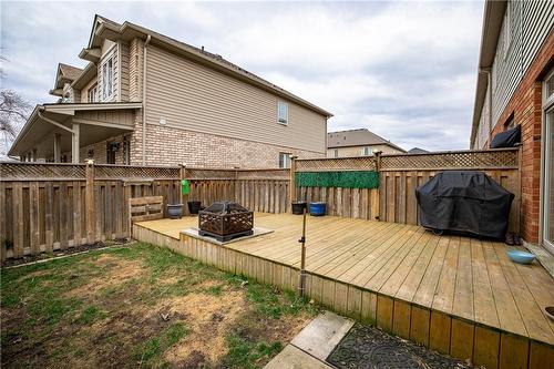 380 Lake Street|Unit #16, Grimsby, ON - Outdoor With Exterior