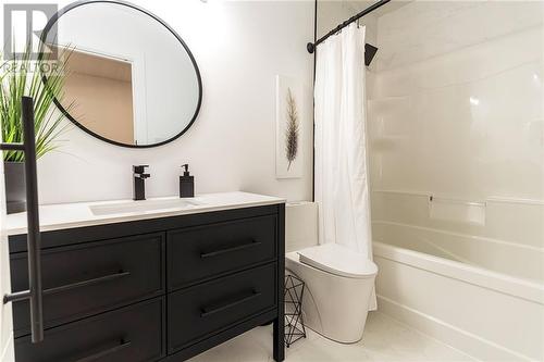 Walkout basement full bathroom. - 29 Taylor Heights Drive, Pembroke, ON - Indoor Photo Showing Bathroom