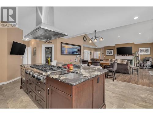 6173 Highway 6, Coldstream, BC - Indoor Photo Showing Kitchen