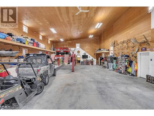 6173 Highway 6, Coldstream, BC - Indoor Photo Showing Garage