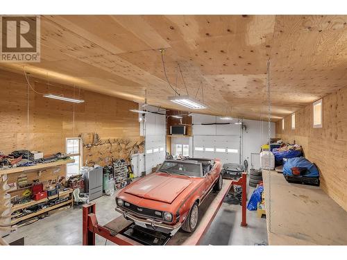 6173 Highway 6, Coldstream, BC - Indoor Photo Showing Garage