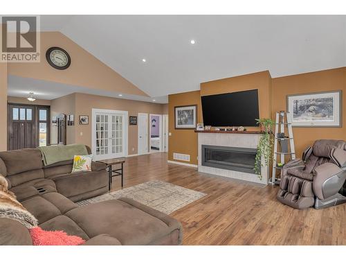 6173 Highway 6, Coldstream, BC - Indoor Photo Showing Living Room With Fireplace