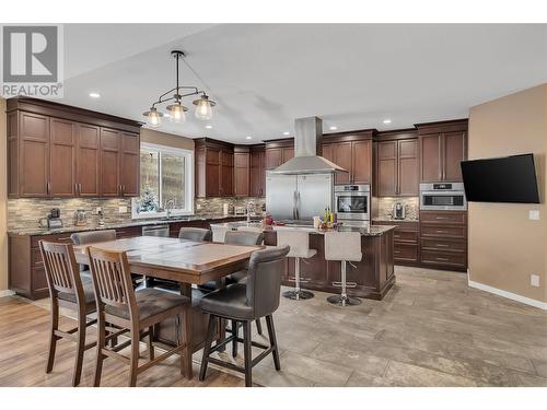 6173 Highway 6, Coldstream, BC - Indoor Photo Showing Dining Room