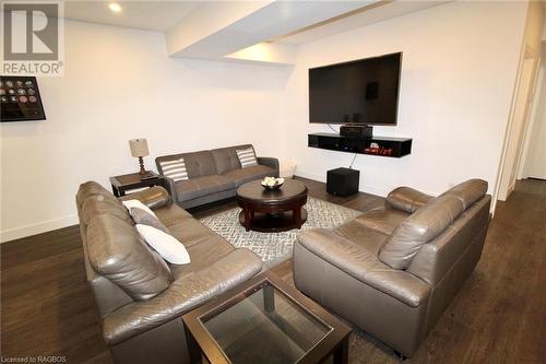 225 Devinwood Avenue, Walkerton, ON - Indoor Photo Showing Living Room