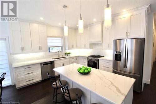 225 Devinwood Avenue, Walkerton, ON - Indoor Photo Showing Kitchen With Upgraded Kitchen