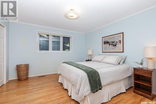 2 Harvard Crescent, Saskatoon, SK - Indoor Photo Showing Bedroom