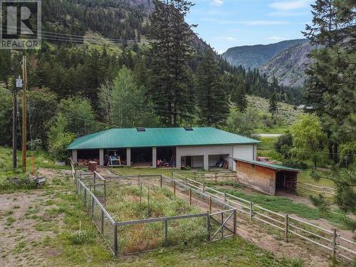 1196 Hwy 3A, Keremeos, BC - Outdoor