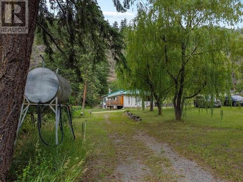 1196 Hwy 3A, Keremeos, BC - Outdoor