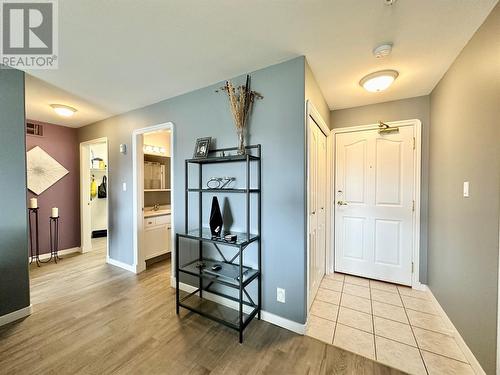 6805 Cottonwood Drive Unit# 208, Osoyoos, BC - Indoor Photo Showing Other Room