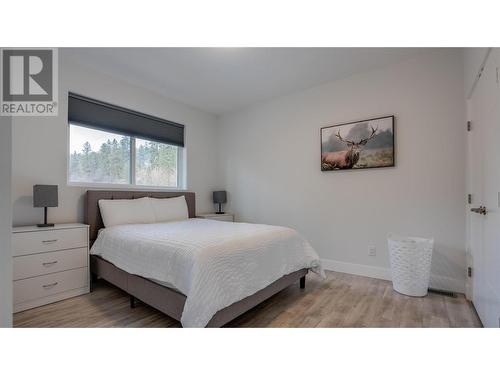 3278 Boss Creek Road, Vernon, BC - Indoor Photo Showing Bedroom