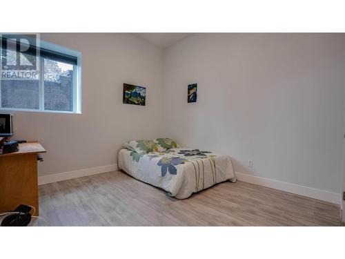 3278 Boss Creek Road, Vernon, BC - Indoor Photo Showing Bedroom