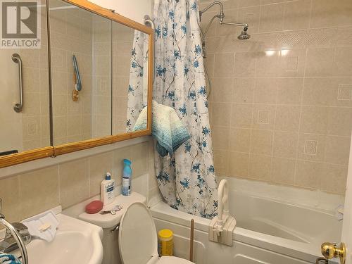 1738 Maple Drive, Quesnel, BC - Indoor Photo Showing Bathroom