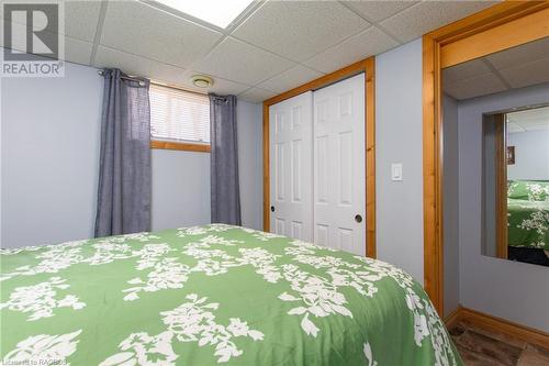 362511 Lindenwood Road, Georgian Bluffs, ON - Indoor Photo Showing Bedroom