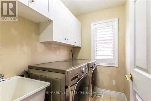 4 Mcnulty Lane, Guelph, ON - Indoor Photo Showing Laundry Room