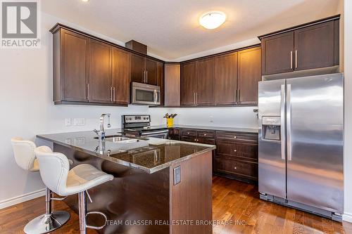 #66 -2235 Blackwater Rd, London, ON - Indoor Photo Showing Kitchen