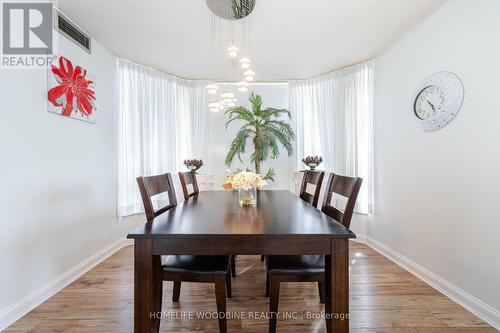 #502 -24 Hanover Rd, Brampton, ON - Indoor Photo Showing Dining Room