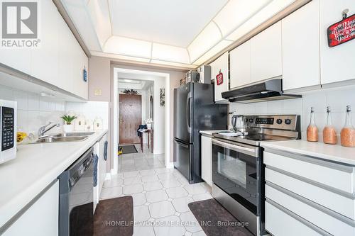 502 - 24 Hanover Road, Brampton, ON - Indoor Photo Showing Kitchen With Double Sink
