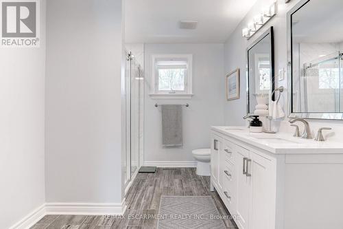 1157 Havendale Blvd, Burlington, ON - Indoor Photo Showing Bathroom