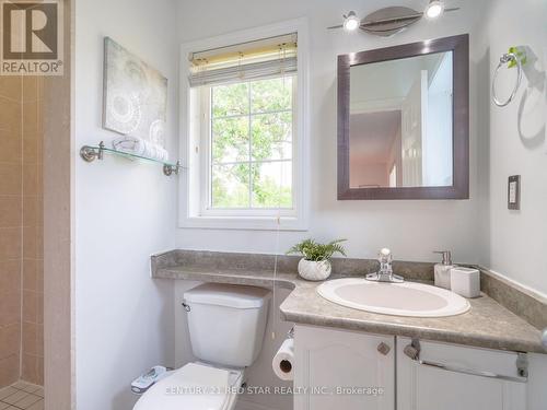 1144 Barclay Circle, Milton, ON - Indoor Photo Showing Bathroom