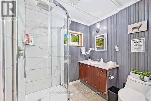 6605 Pioneer Village Lane, Ramara, ON - Indoor Photo Showing Bathroom