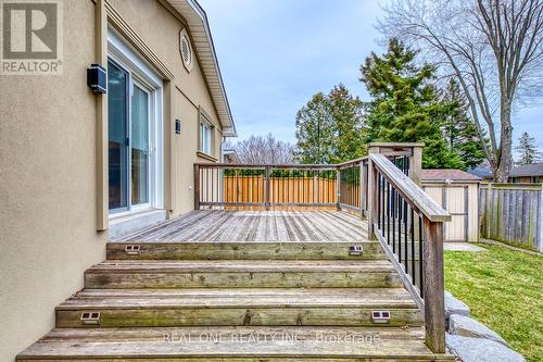 1216 Holton Heights Dr, Oakville, ON - Outdoor With Deck Patio Veranda With Exterior