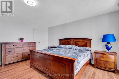 #607 -3077 Weston Rd, Toronto, ON - Indoor Photo Showing Bedroom