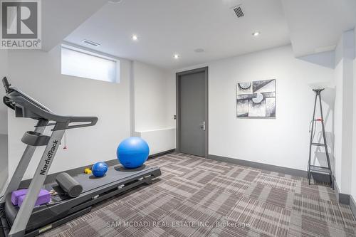 852 Goodwin Road, Mississauga, ON - Indoor Photo Showing Gym Room
