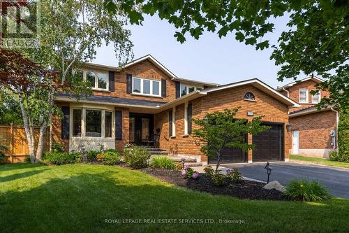 1210 Beechgrove Cres, Oakville, ON - Outdoor With Facade