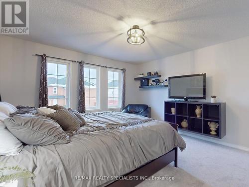 52 Beachpoint Boulevard, Brampton, ON - Indoor Photo Showing Bedroom