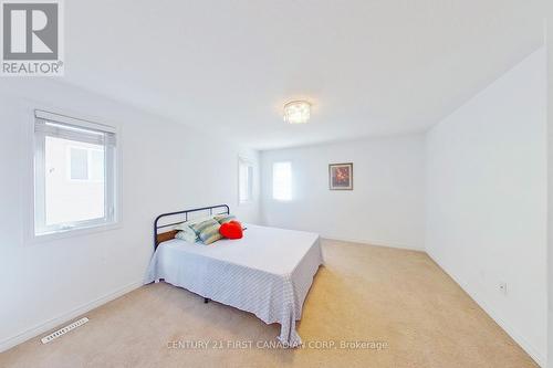 1140 Silverfox Dr, London, ON - Indoor Photo Showing Bedroom