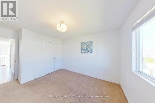 1140 Silverfox Drive, London, ON - Indoor Photo Showing Other Room