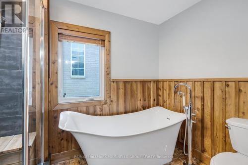 253 Bayview Avenue, Georgina, ON - Indoor Photo Showing Bathroom