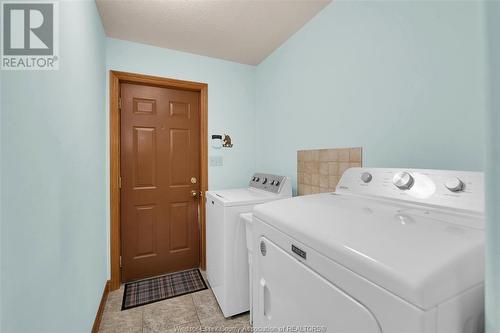 6802 6Th Concession Rd N, Amherstburg, ON - Indoor Photo Showing Laundry Room