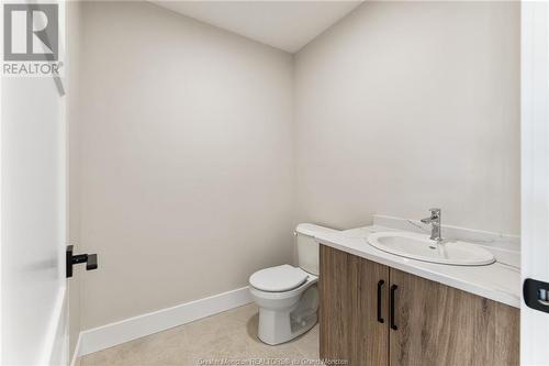 134 Ernest St, Dieppe, NB - Indoor Photo Showing Bathroom