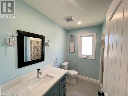 1012 West Street, Kincardine, ON - Indoor Photo Showing Bathroom