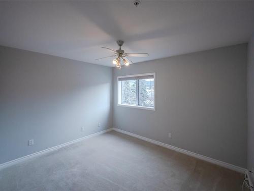 406-2245 Atkinson Street, Penticton, BC - Indoor Photo Showing Other Room