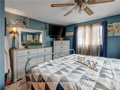 11 Darlene Drive, Nanticoke, ON - Indoor Photo Showing Bedroom