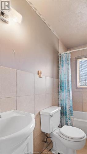 17 Morgan, Richibucto, NB - Indoor Photo Showing Bathroom