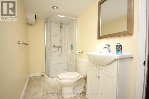 545 Princeton Avenue, Ottawa, ON - Indoor Photo Showing Bathroom