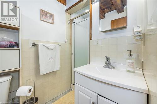 Main floor bathroom - 443 Centre Diagonal Road, South Bruce Peninsula, ON - Indoor Photo Showing Bathroom