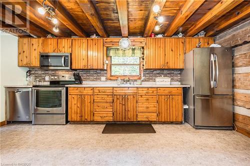 443 Centre Diagonal Road, South Bruce Peninsula, ON - Indoor Photo Showing Kitchen