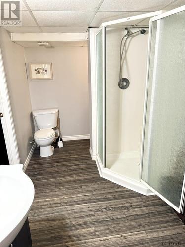 16 Devonshire St, Kapuskasing, ON - Indoor Photo Showing Bathroom