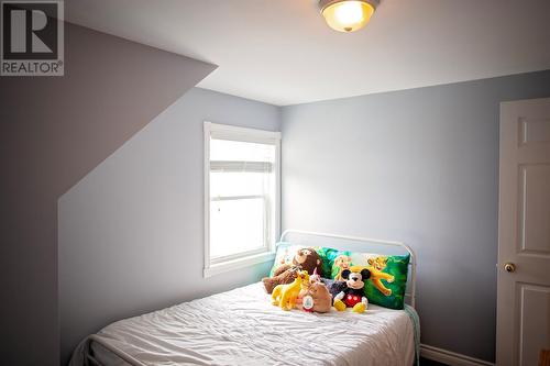 22 Fitzmaurice Road, Gander, NL - Indoor Photo Showing Bedroom