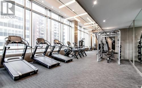 1309 - 89 Dunfield Avenue, Toronto, ON - Indoor Photo Showing Gym Room