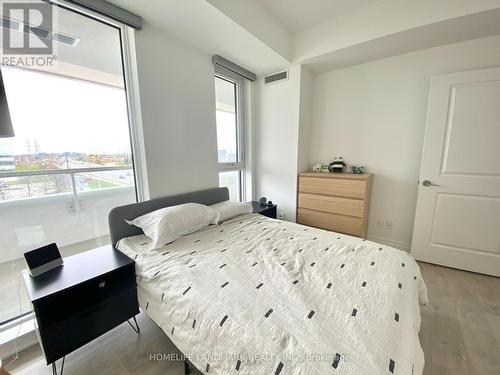 #513A -10 Rouge Valley Dr, Markham, ON - Indoor Photo Showing Bedroom