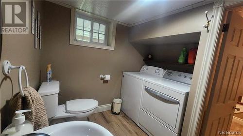 468 Rue Acadie, Beresford, NB - Indoor Photo Showing Bathroom