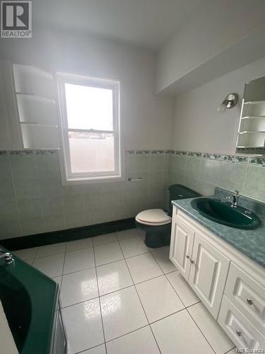 138 St. James Street, Saint John, NB - Indoor Photo Showing Bathroom