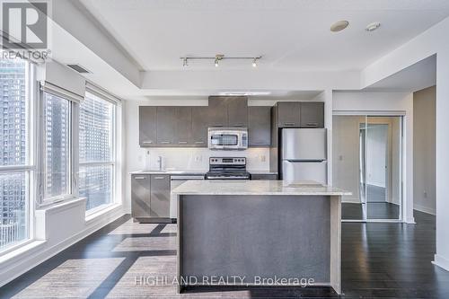 #1905 -365 Prince Of Wales Dr, Mississauga, ON - Indoor Photo Showing Kitchen